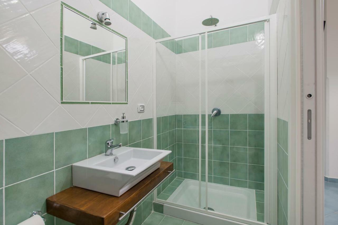 Ad Maiora Bed & Breakfast Салерно Екстериор снимка