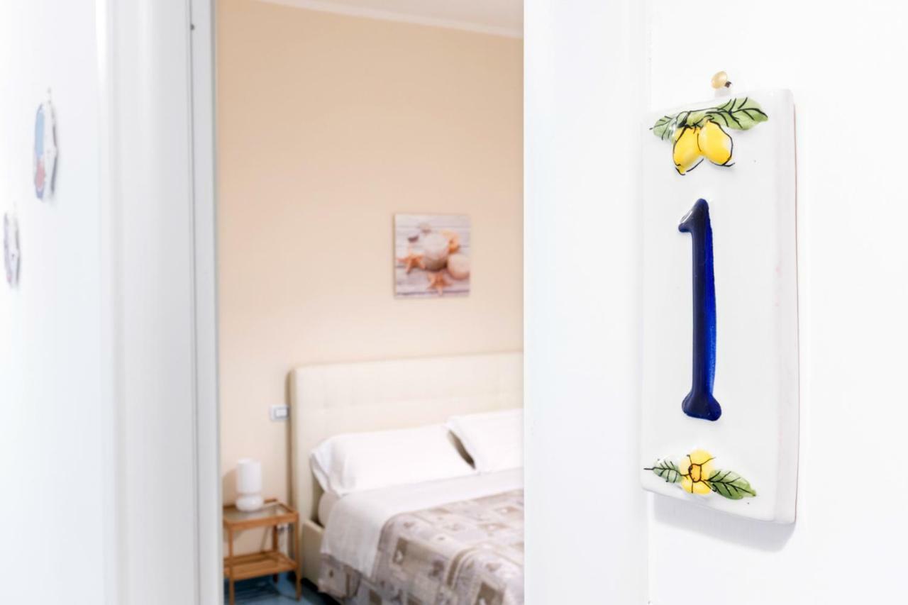 Ad Maiora Bed & Breakfast Салерно Екстериор снимка